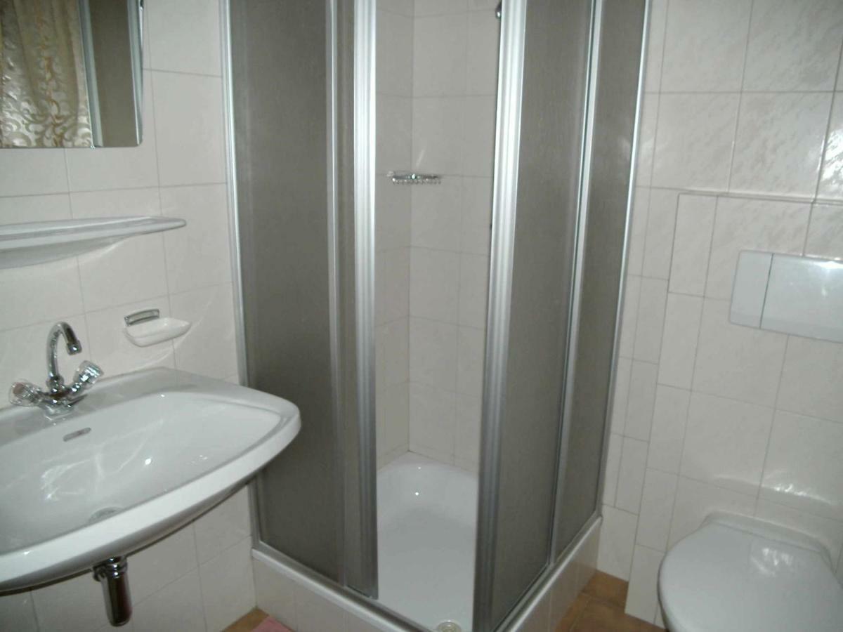 Jaeger Apartment Trins